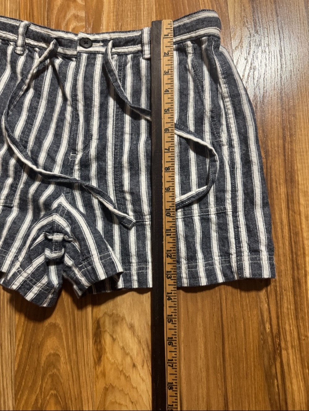 Madewell Pull On Drawstring Shorts Size Small - Picture 6 of 6
